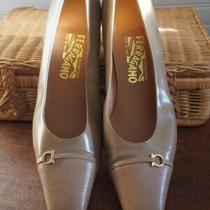 Vintage Ferragamo Kitten Heels Size 12